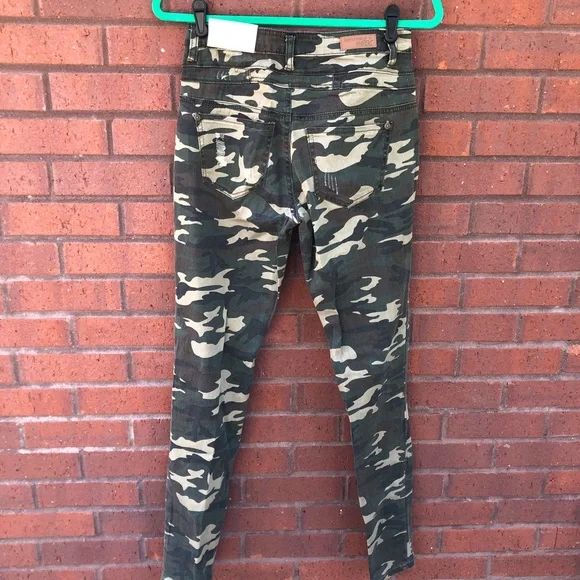Harmony & Havoc 3 Camo Distressed Skinny High Waist Jeans NWT New - Picture 10 of 11